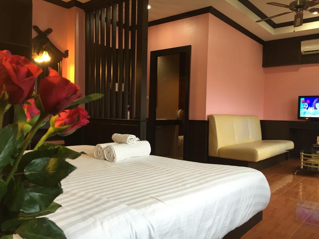 Sk Residence Patong Экстерьер фото